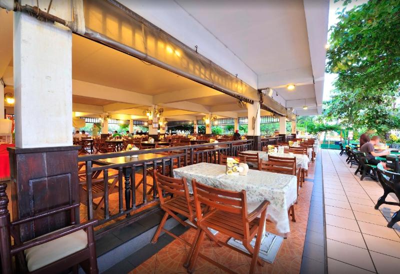 Отель Jomtien Garden & Resort