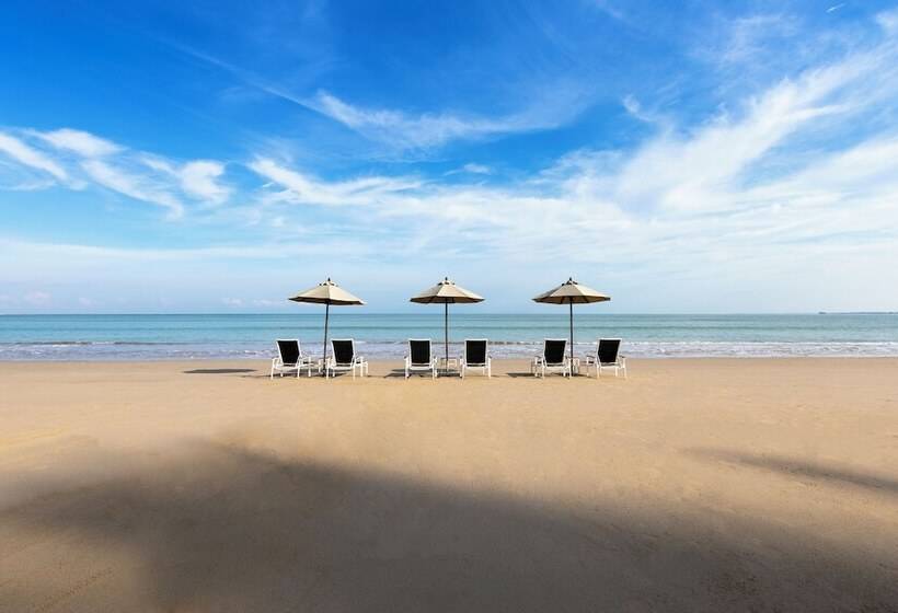 Kantary Beach Hotel Villas & Suites