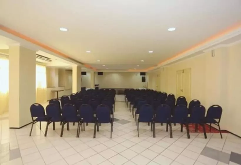 Hotel Litoranea Praia