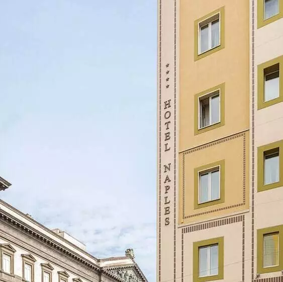 هتل Naples