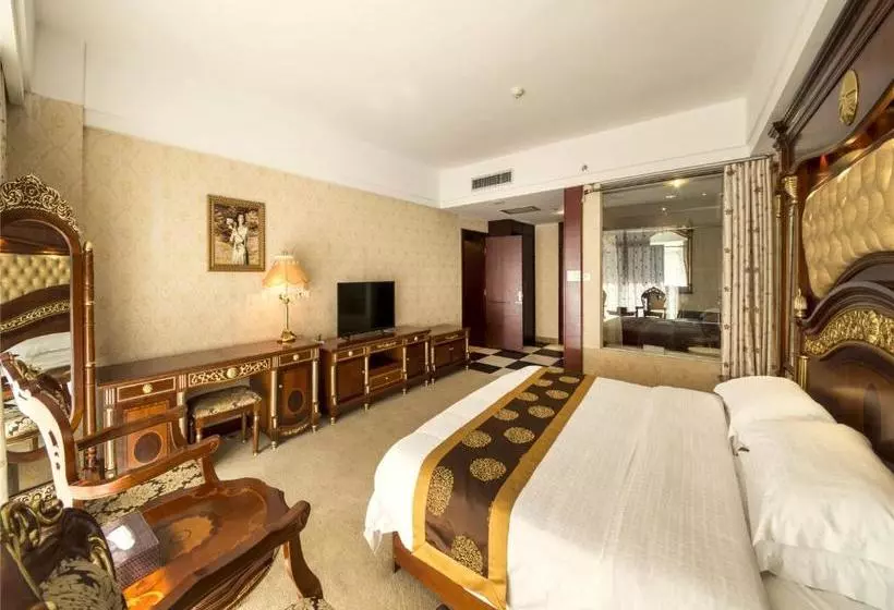 Hotel New West Street International