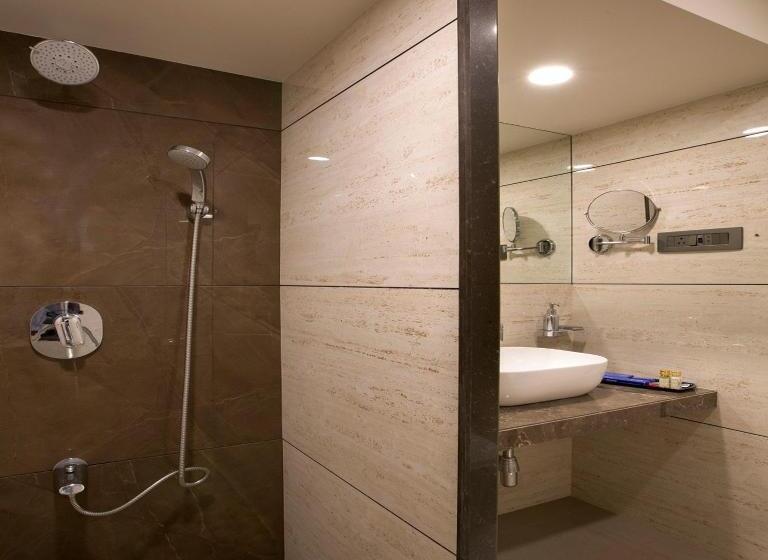 Hotel Planet Residency