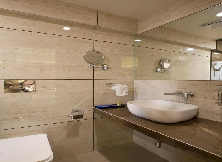 Hotel Planet Residency