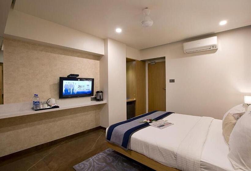 Hotel Planet Residency