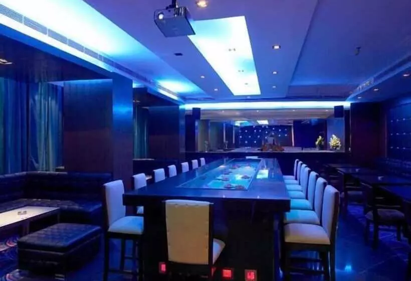 호텔 Ramada By Wyndham Jaipur North