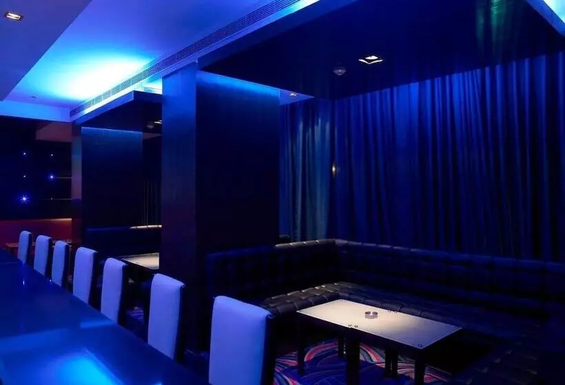 호텔 Ramada By Wyndham Jaipur North