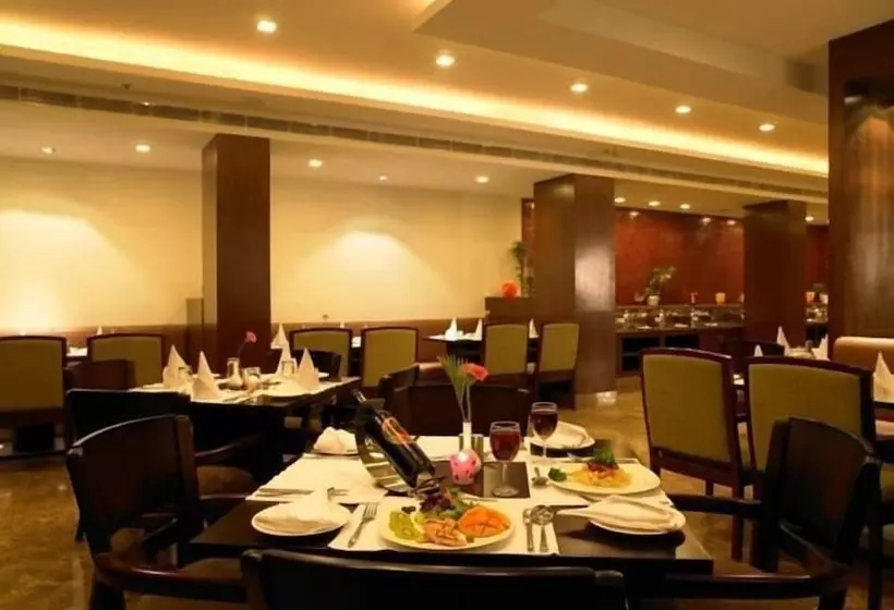 호텔 Ramada By Wyndham Jaipur North