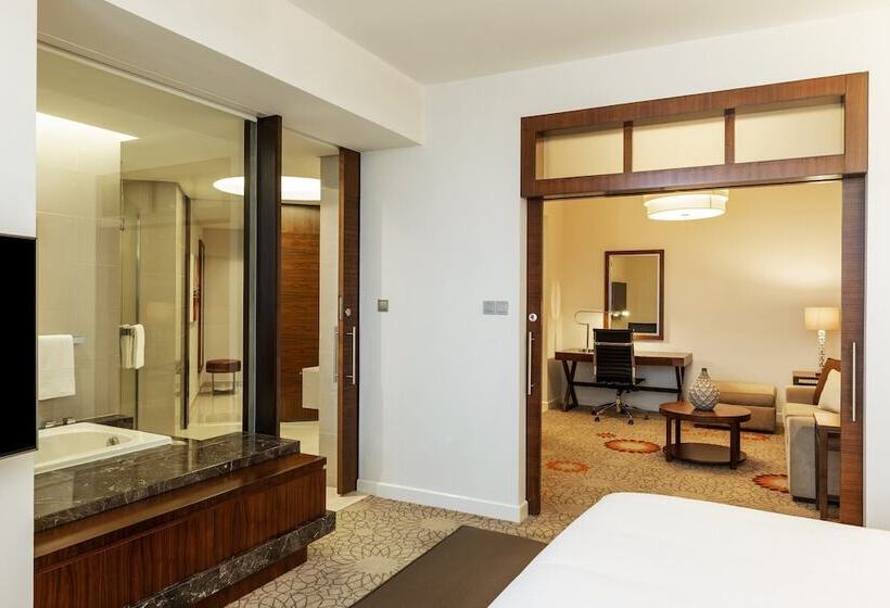 Sheraton Mall Of The Emirates Hotel, Dubai