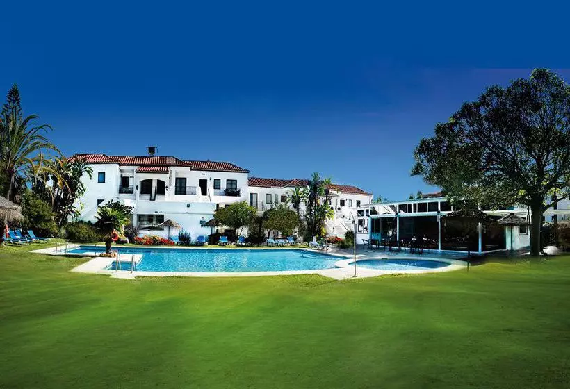 Hotelli Sierra Park Club