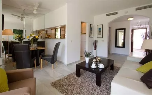 Hotelli Sierra Park Club