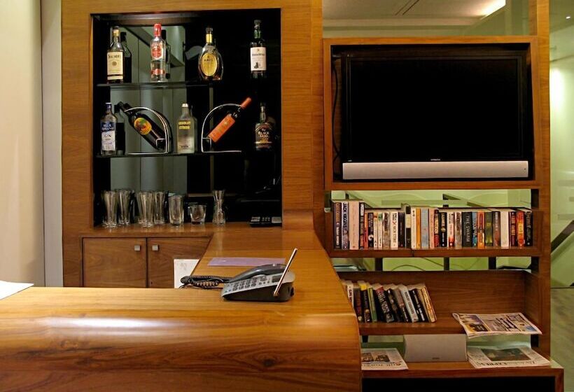 هتل Studio Estique