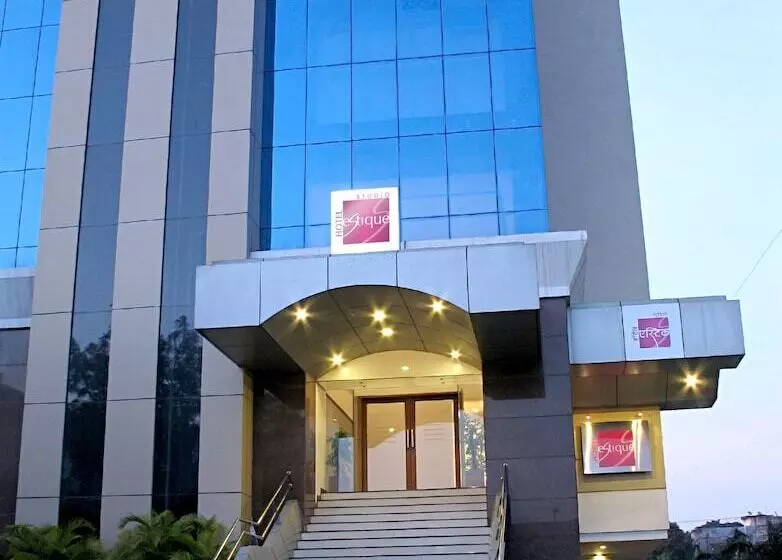 هتل Studio Estique