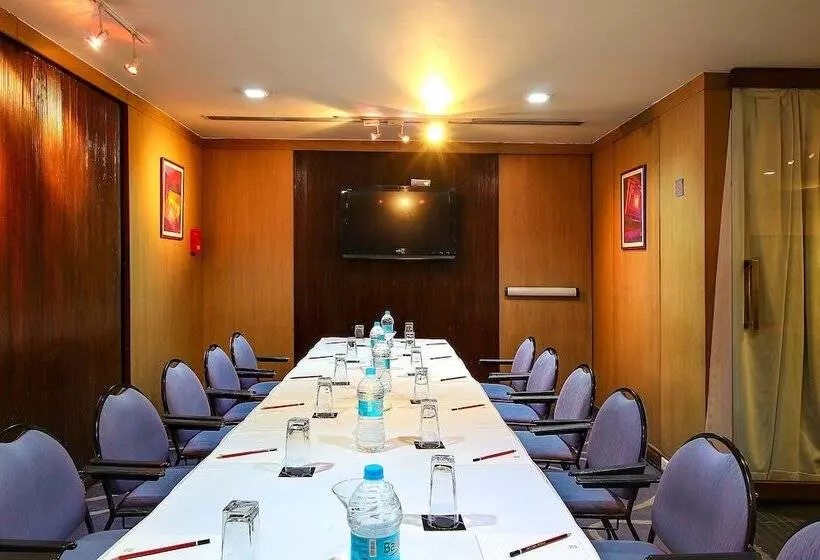 هتل Studio Estique