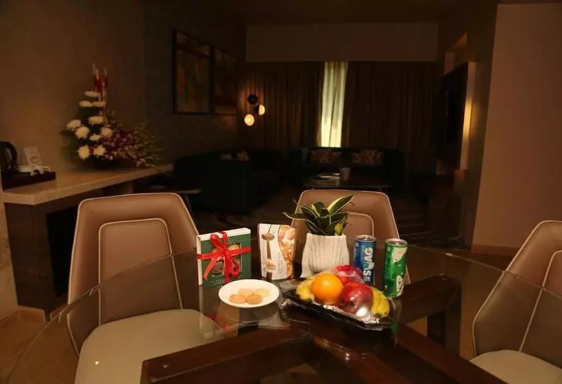 Hotel The Regenza By Tunga