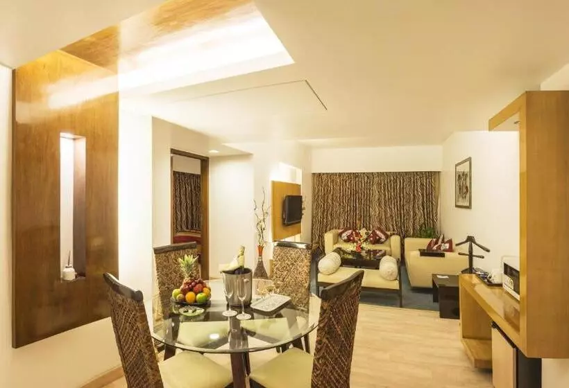 Hotel The Regenza By Tunga