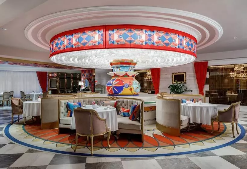 Lotte Hotel Moscow The Leading Hotels Of The World