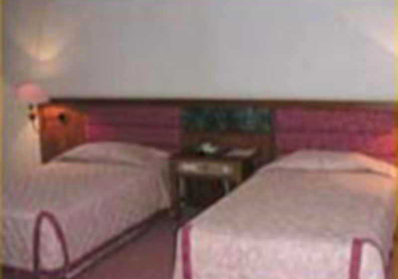 Mandarin Golden Valley Hotel & Spa