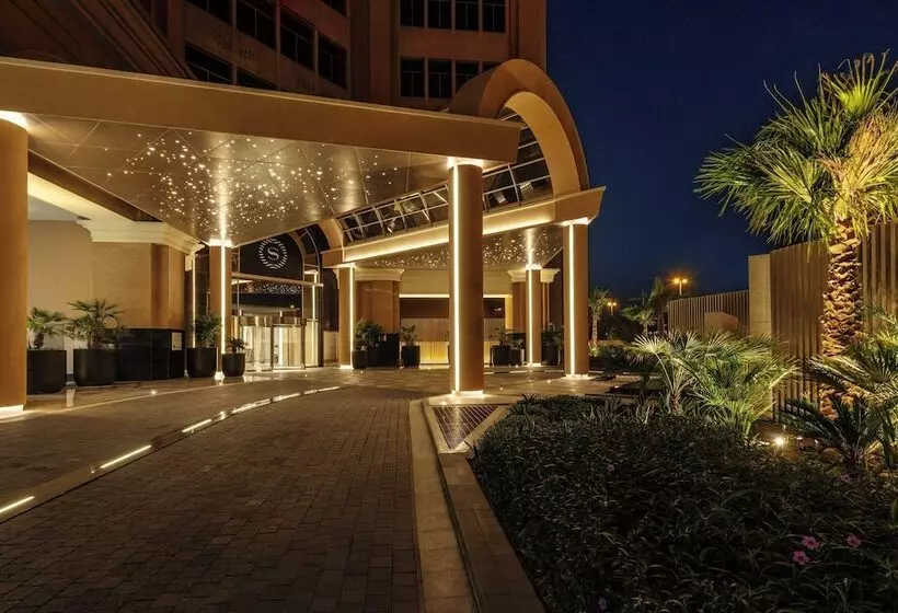 Sheraton Mall Of The Emirates Hotel, Dubai