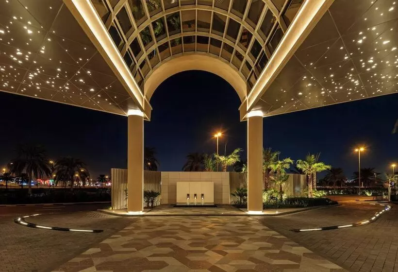 Sheraton Mall Of The Emirates Hotel, Dubai