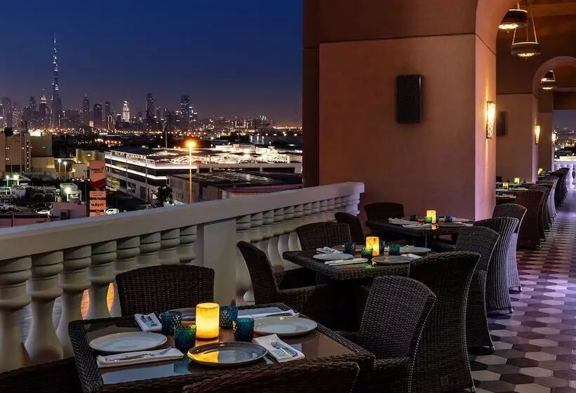Sheraton Mall Of The Emirates Hotel, Dubai