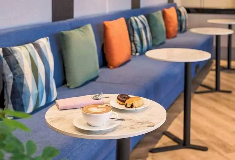 Sheraton Mall Of The Emirates Hotel, Dubai