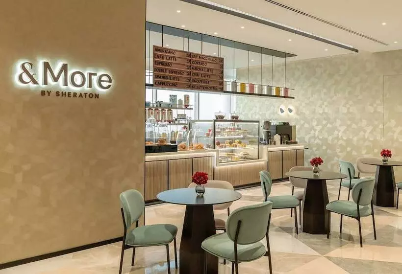 Sheraton Mall Of The Emirates Hotel, Dubai