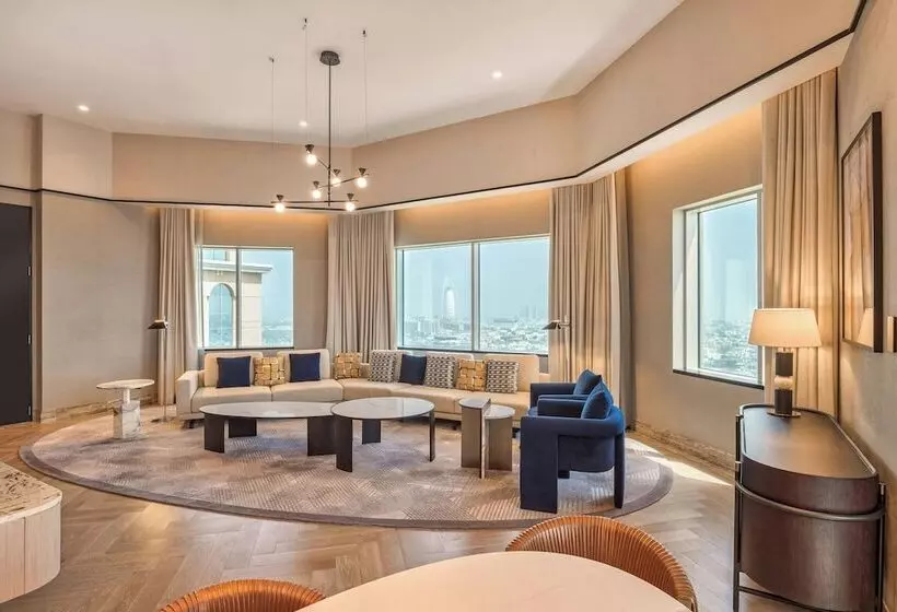 Sheraton Mall Of The Emirates Hotel, Dubai