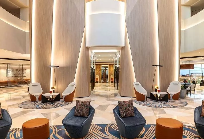 Sheraton Mall Of The Emirates Hotel, Dubai