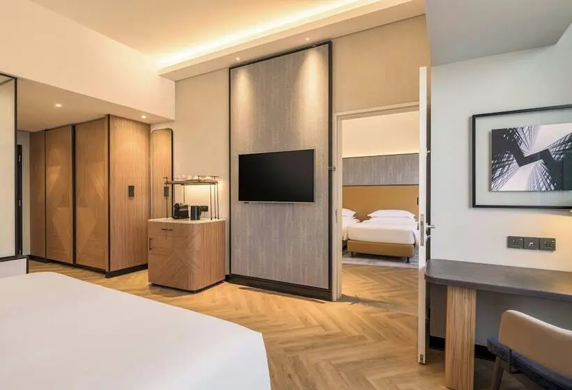 Sheraton Mall Of The Emirates Hotel, Dubai