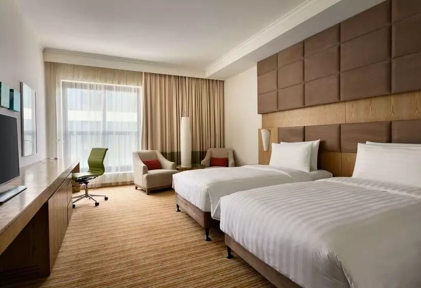 Traders Hotel, Abu Dhabi