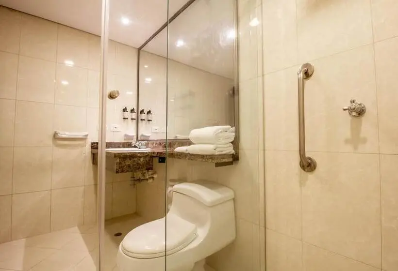Best Western Plus Hotel San Diego