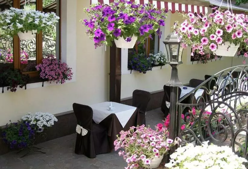 Gallery Hotel Gintama Apgrade