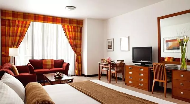 Golden Sands Hotel Apartments