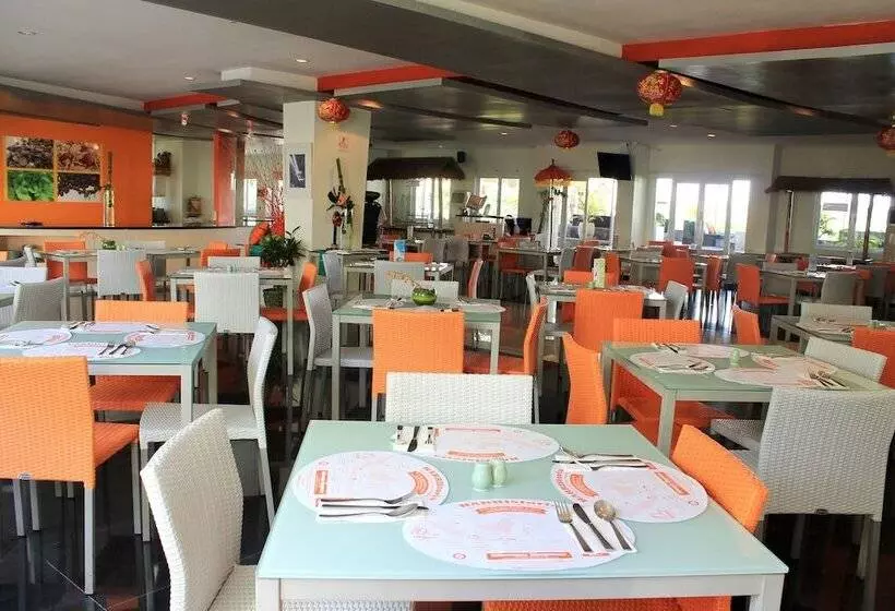 Harris Hotel & Residences Riverview Kuta, Bali