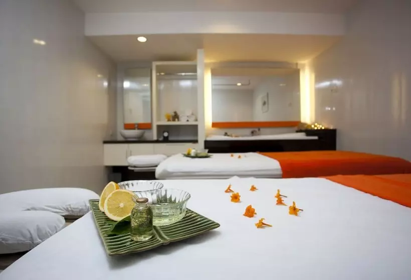 Harris Hotel & Residences Riverview Kuta, Bali