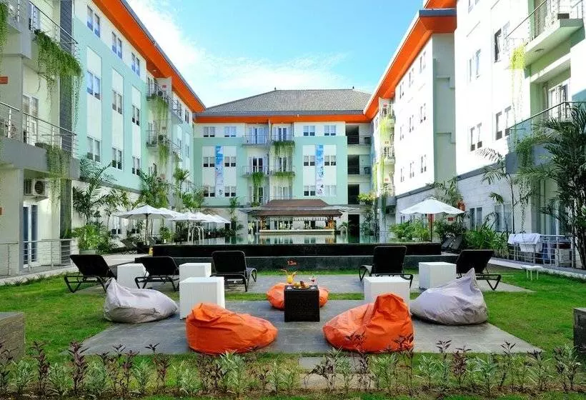 Harris Hotel & Residences Riverview Kuta, Bali