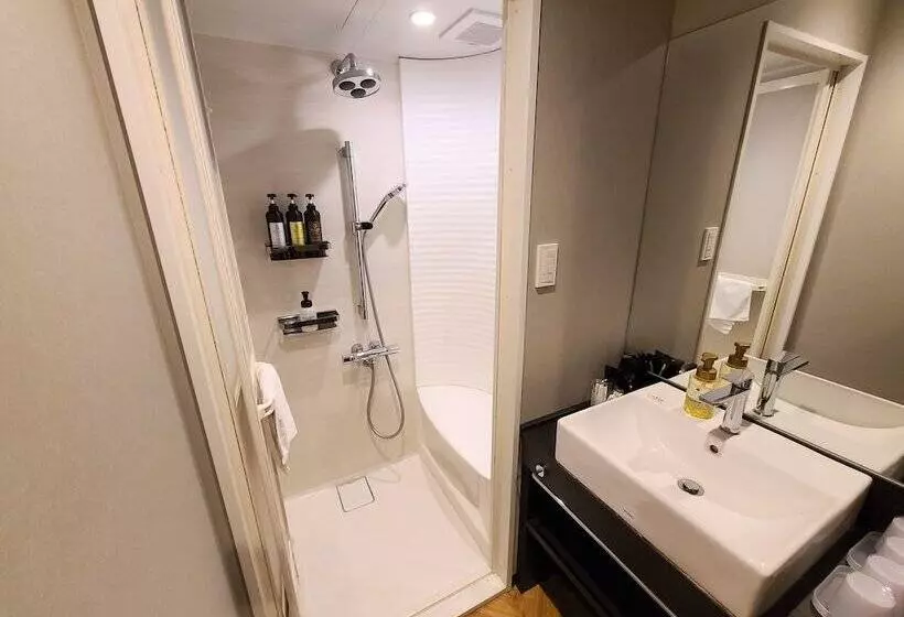 Court Hotel Fukuoka Tenjin