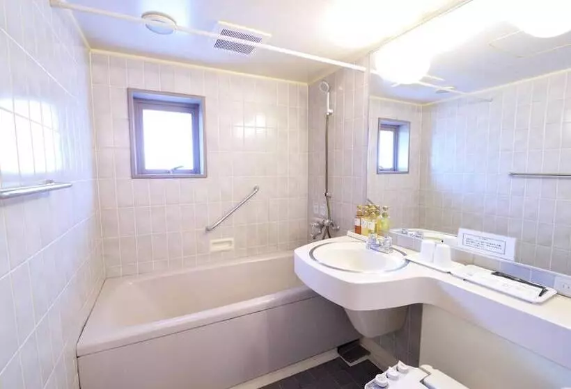 Court Hotel Fukuoka Tenjin