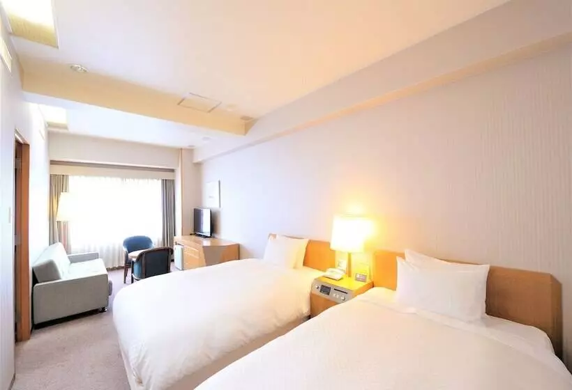 Court Hotel Fukuoka Tenjin