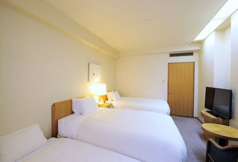 Court Hotel Fukuoka Tenjin