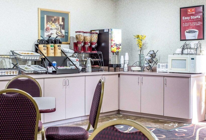 فندق Econo Lodge Inn & Suites Marietta