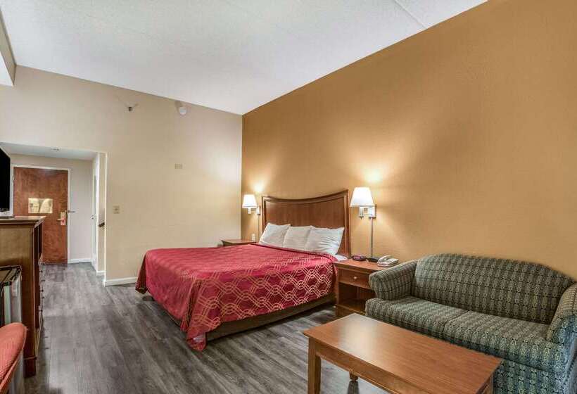 فندق Econo Lodge Inn & Suites Marietta