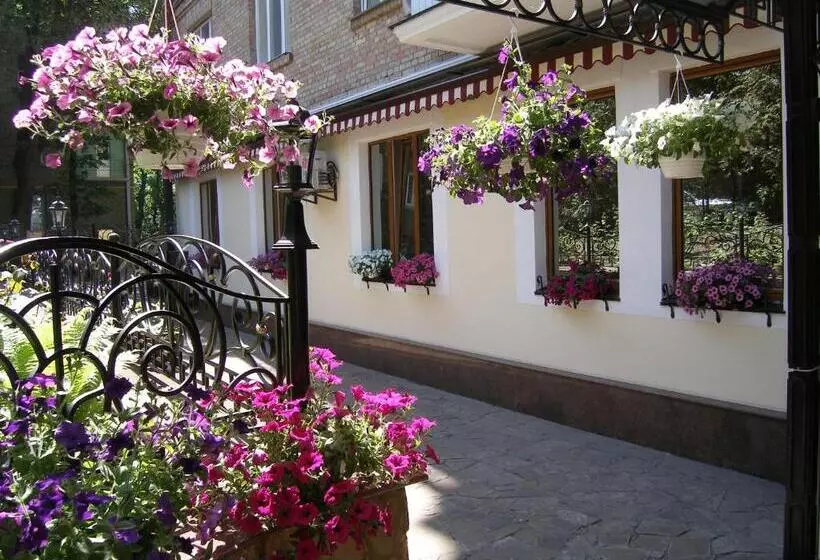 Gallery Hotel Gintama Apgrade