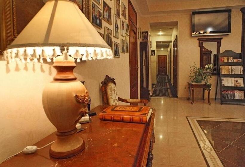 Gallery Hotel Gintama Apgrade