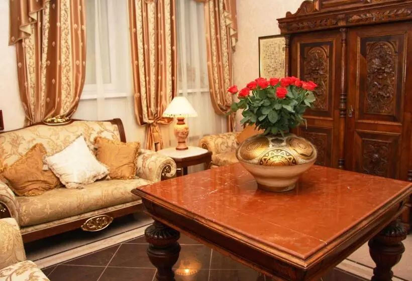 Gallery Hotel Gintama Apgrade