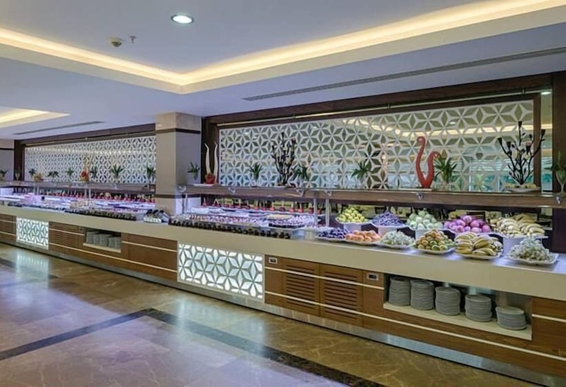 Отель Green Max