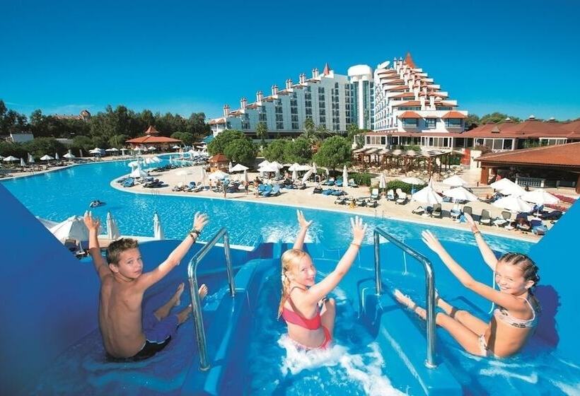 Отель Green Max