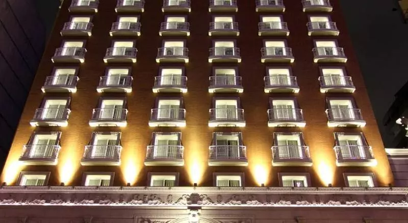 هتل Hamp Court Palace Taipei