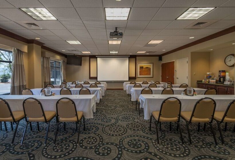 هتل Hampton Inn & Suites Colorado Springs/air Force Academy