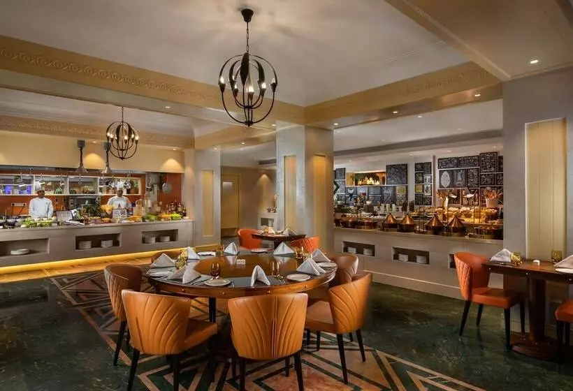 호텔 Holiday Inn Agra Mg Road An Ihg